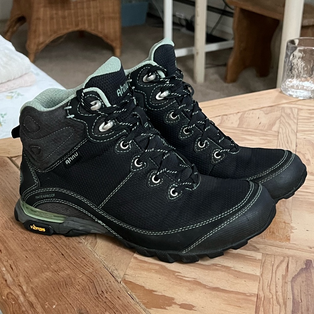 Ahnu Vibram Hiking Boots
